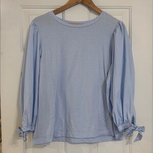 Light Blue Women's knit Top